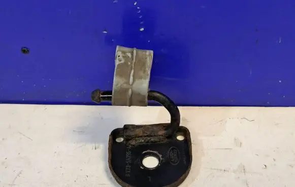 Muffler mount bracket/holder