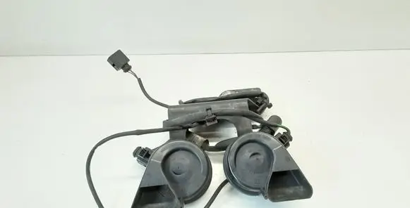 Audi A6 S6 C6 4F Horn signal 4F0971073 E9011165 024148