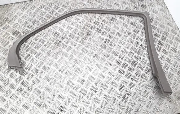 Honda Legend III KA9 Rear door window/glass frame 729282SZ30030