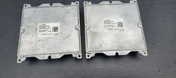 Opel Astra K Voltage converter/converter module 