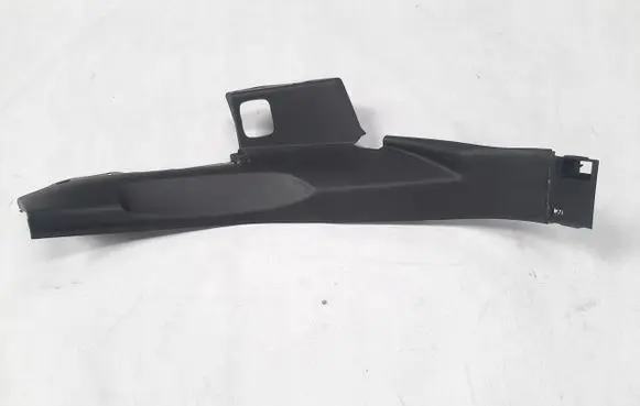 Audi Q7 4M (A) pillar trim