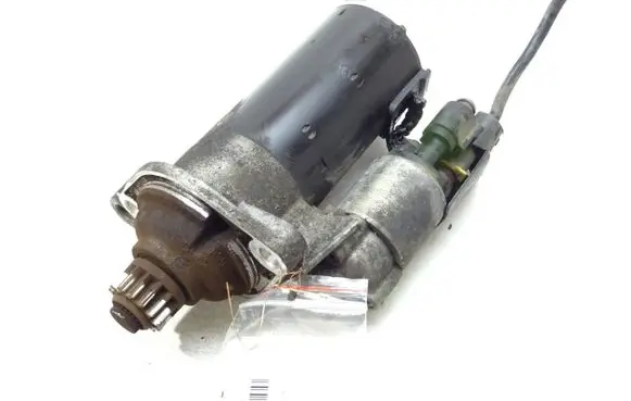 Volkswagen PASSAT B7 Starter motor 02Z911024H