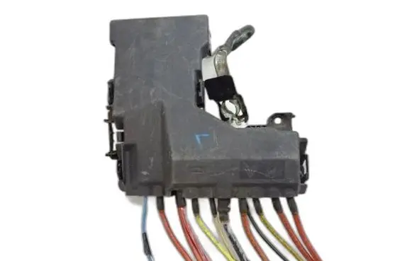 Citroen C4 II Voltage converter/converter module 9665878280
