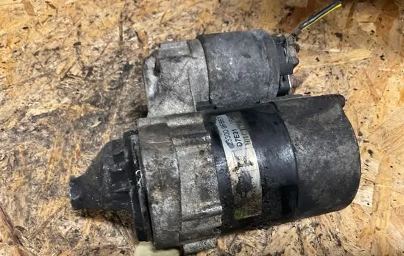 Nissan Almera N16 Starter motor 233009F661 D7E31
