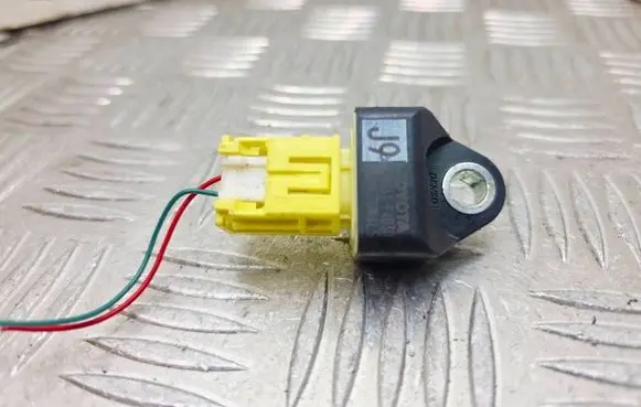 Toyota C-HR I Airbag deployment crash/impact sensor 89831F4030