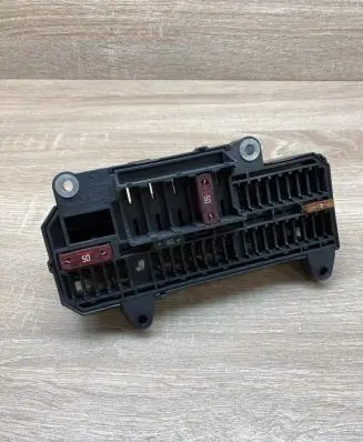 BMW 7 E65 E66 Fuse module 6900583 10688710