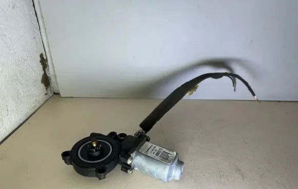 Renault Espace - Grand espace IV Front door window regulator motor 400615T3 400615