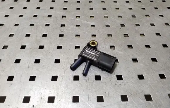 Jeep Grand Cherokee Exhaust gas pressure sensor 0281006170 56044587AB