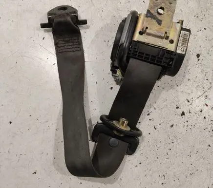 Renault Laguna II Rear seatbelt B508658