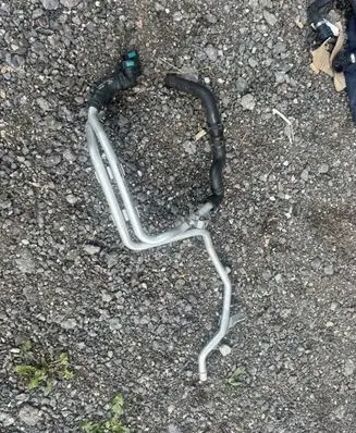 Brake vacuum hose/pipe