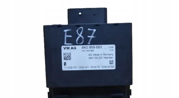 Audi A6 S6 C7 4G Voltage converter/converter module 8K0959663