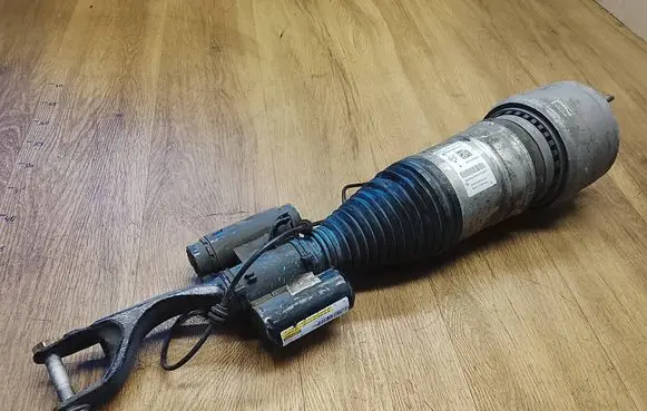 Mercedes-Benz E W238 Air suspension front shock absorber A2133200701 A2133201601