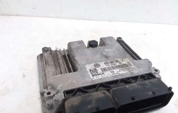 Seat Leon (1P) Engine control unit/module 03G906021LK 0281013279