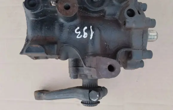 Chrysler Crossfire Steering rack 05096645AA 05096644AA