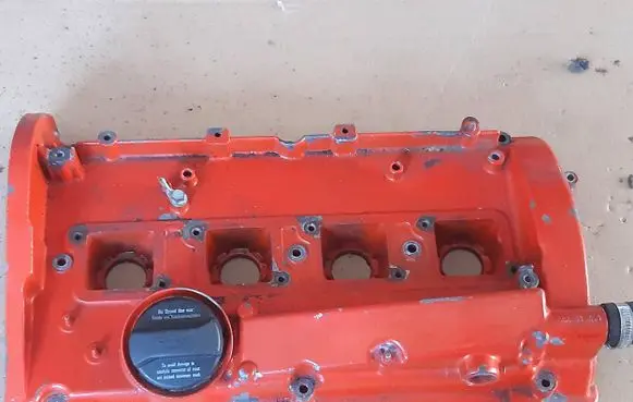 Volkswagen Golf IV Rocker cam cover 