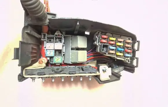Volvo V70 Fuse box set 6G9T14A067CA