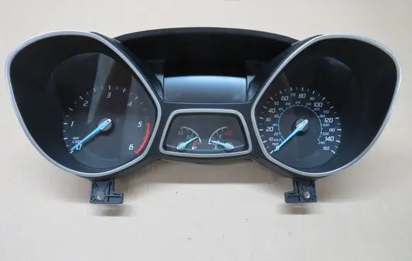 Ford Kuga II Speedometer (instrument cluster) DV4T10849MP SAMPA7419
