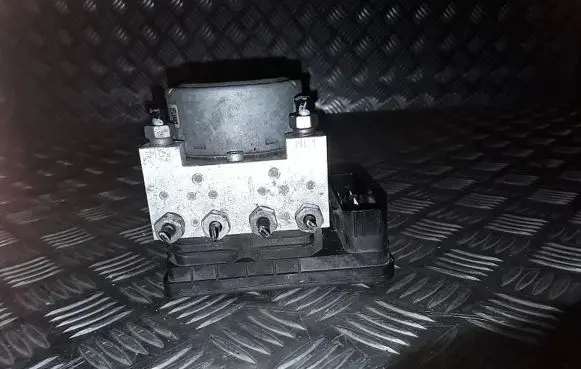 Ford Fiesta ABS Pump J1BC2C219GB