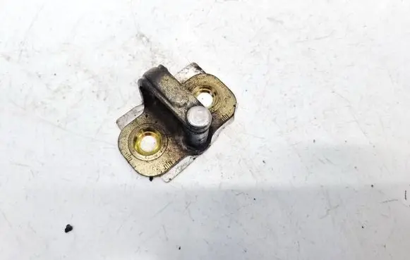 Volkswagen Golf III Rear door lock loop/hook striker 