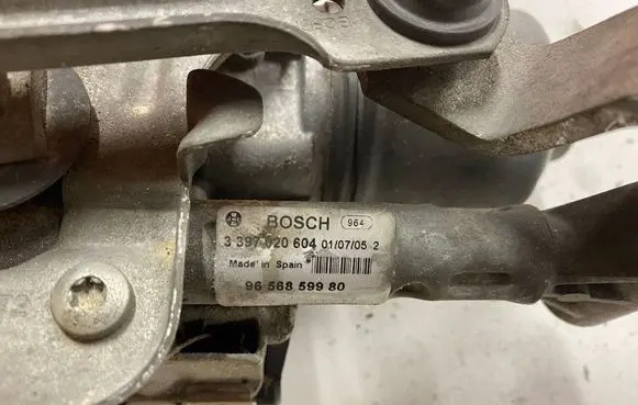 Peugeot 407 Wiper motor 3397020604