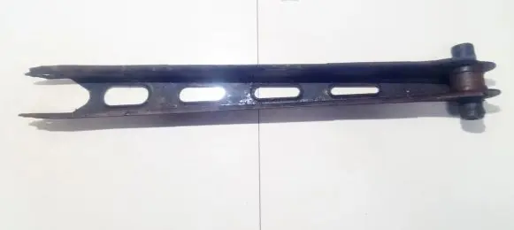 Rear upper control arm/wishbone