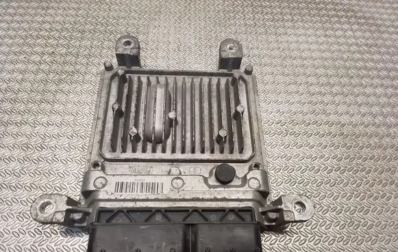 Mercedes-Benz Sprinter W906 Engine control unit/module A6519000601 A6519019400