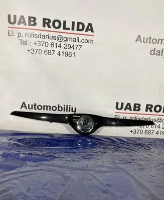 Skoda Fabia Mk2 (5J) Front bumper upper radiator grill 5J0853633C
