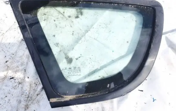 Hyundai i30 Rear side window 