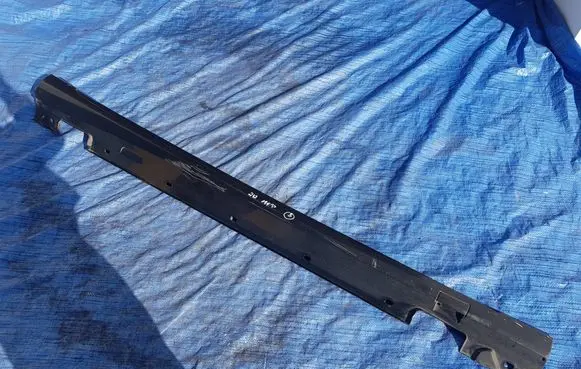 Mercedes-Benz E W212 Foot area side trim 212690XX40BBB A212690XX40