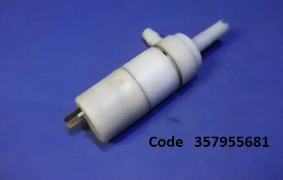 Volkswagen Bora Headlight washer pump 357955681