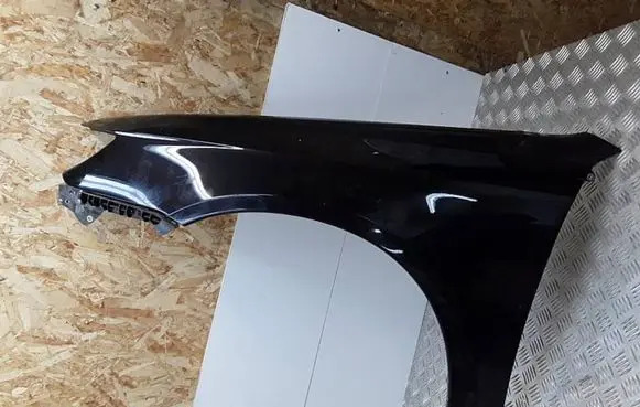Subaru Legacy Fender