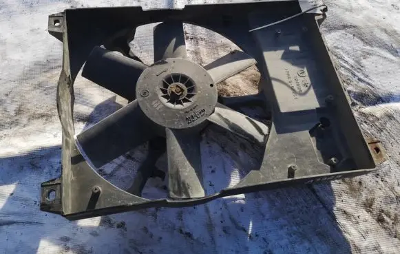 Fiat Ducato Radiator cooling fan shroud 8240120
