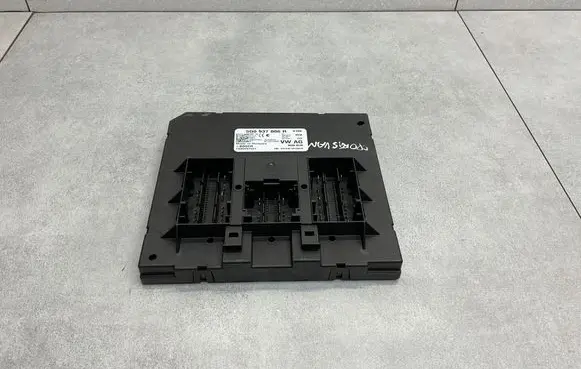 Volkswagen Golf Sportsvan Comfort/convenience module 5Q0937086R