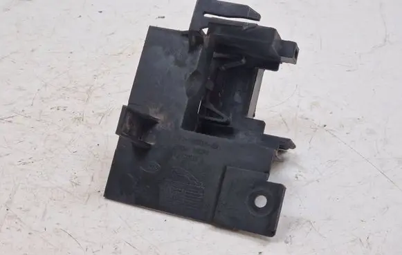 Jaguar XE Radiator mount bracket GX7319K624AD