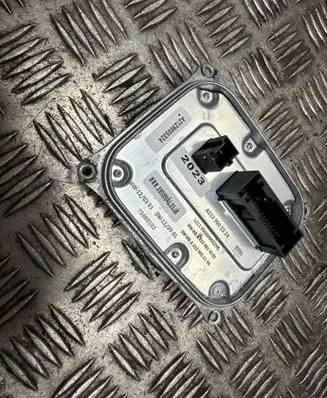 Mercedes-Benz E W212 Headlight ballast module Xenon A2129005324 0500000229E A2229014201