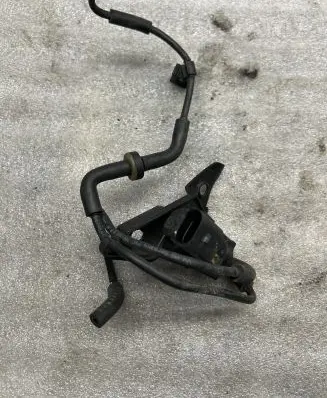 Volkswagen Golf VI Turbo solenoid valve 037906283C