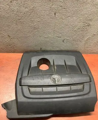 Mercedes-Benz A W176 Engine cover (trim) A6070100067 4012851A