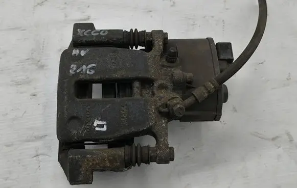 Volvo XC60 Rear brake caliper 32332594