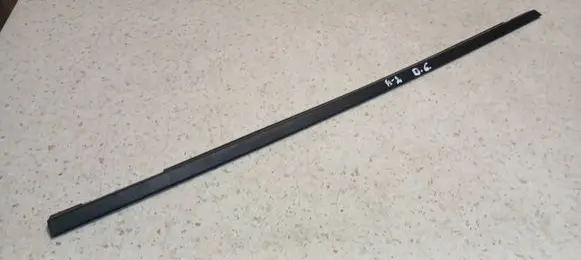 Audi A2 Rear door glass trim molding 8Z0839478A