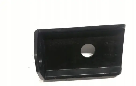 Tesla Model X Shock absorber/damper mounting bracket 