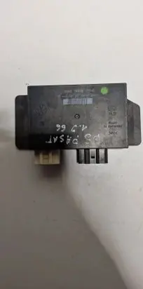 Volkswagen PASSAT B5 Comfort/convenience module 3B0959798