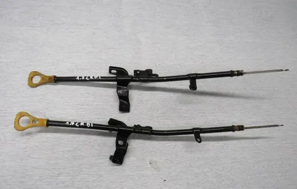 KIA Sportage Oil level dip stick 