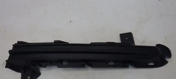 Volvo V40 Front bumper lower grill 31407760