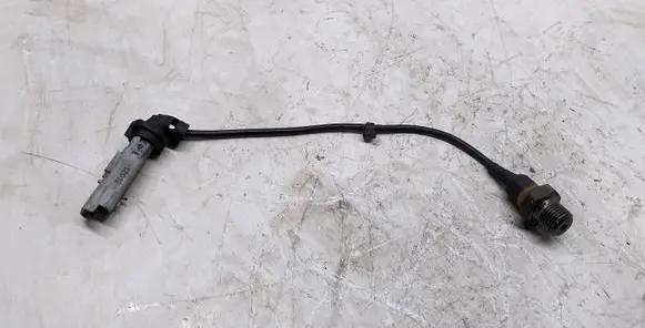 Peugeot 508 Oil pressure sensor 9670363580