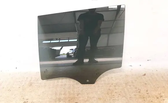 BMW 5 G30 G31 G38 Rear door window glass 