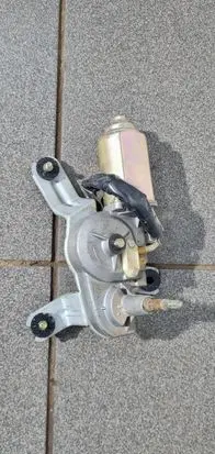 Hyundai Terracan Rear window wiper motor 98700-H1000
