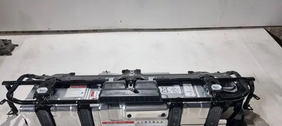 Hyundai Tucson IV NX4 Hybrid / electric car battery 37501cz000