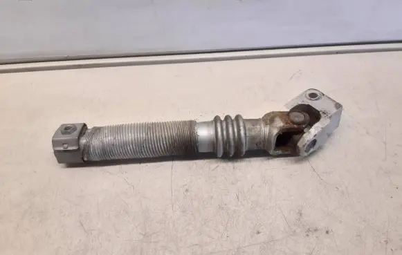 Mercedes-Benz E W212 Steering column universal joint A2044620278