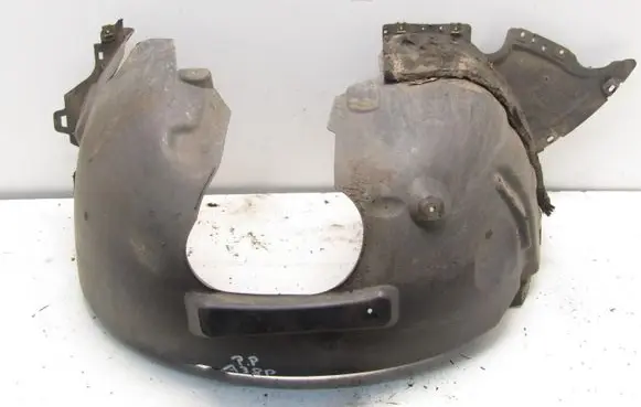 Audi A3 S3 8V Front wheel arch liner splash guards 8V0821172