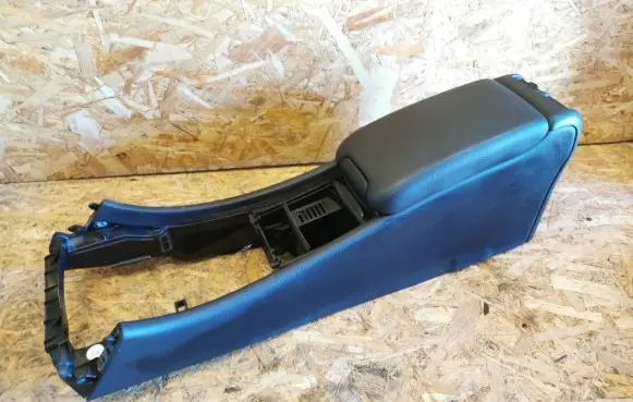 Mercedes-Benz CLC CL203 Armrest A2036808050 A2036830075 0376114